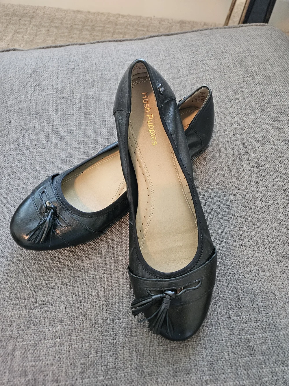 Hush Puppies Black Leather Tassel Ballet Flats